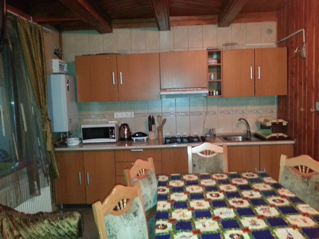 Villa Casuta Paterau Cheia, Prahova à Cheia  Extérieur photo